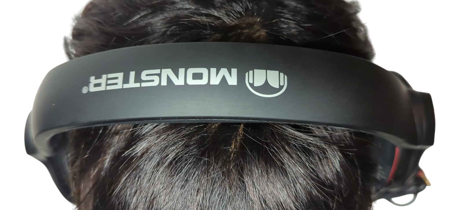 Monster UFC Octagon Over The Ear HEADPHONES Wired DJ Style 2016 -VIDEO BELOW!