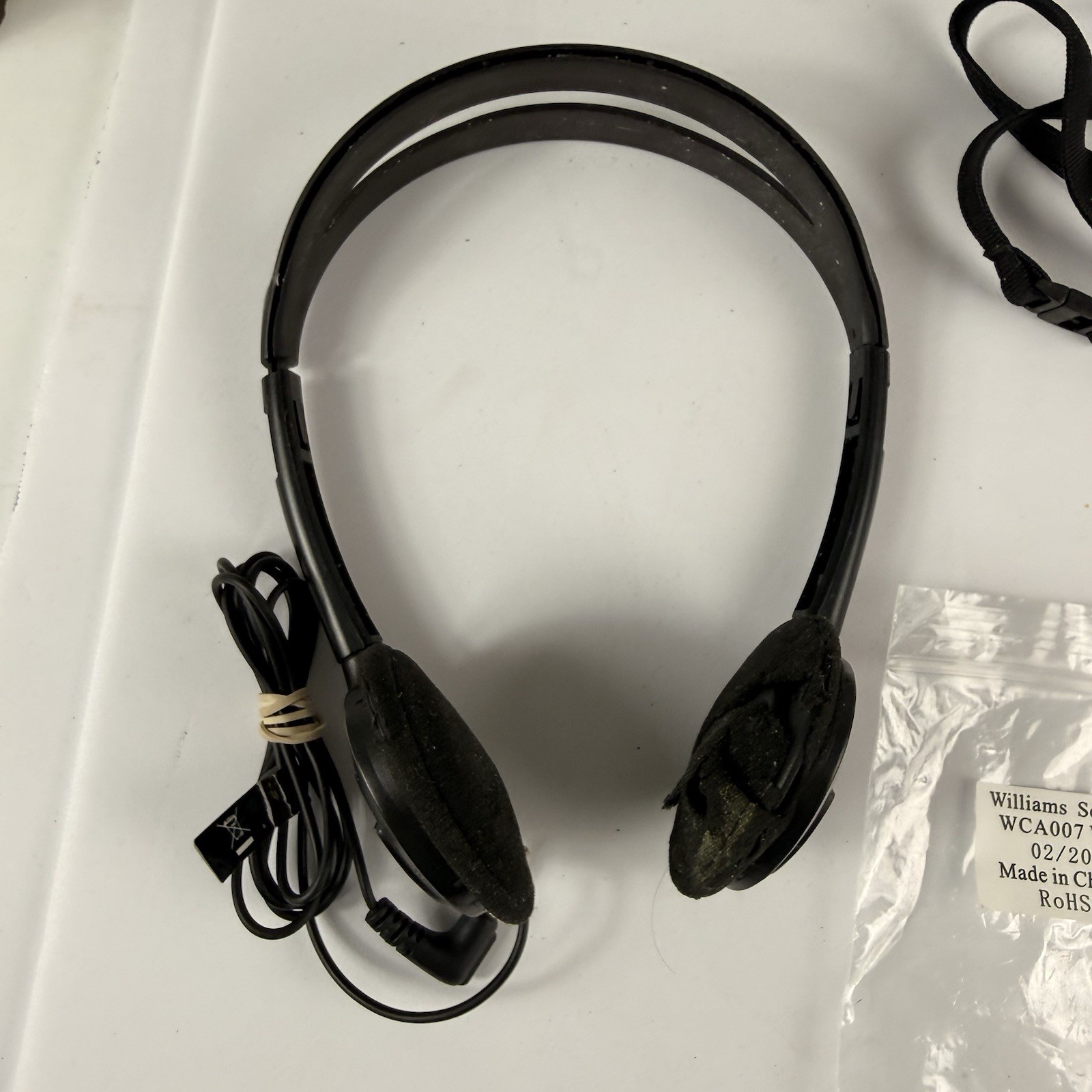 Williams Sound Pocketalker Ultra Personal Amplifier PKT D1 Bonus Pack Earphone