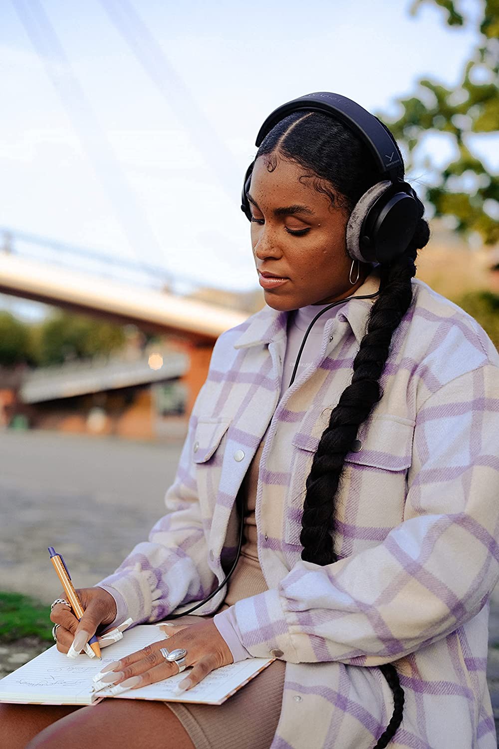 Beyerdynamic DT 700 PRO X Closed Back Studio Monitor Headphones Kit