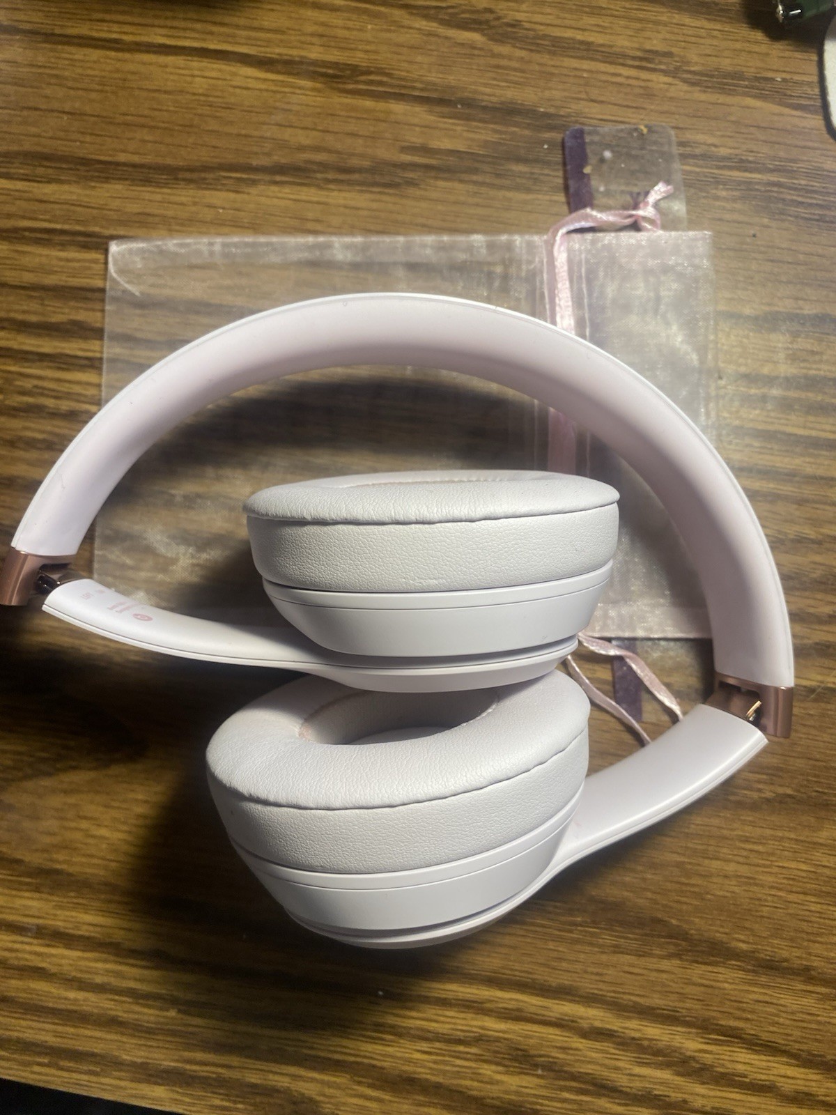 Beats by Dr. Dre Solo 4 Cloud Pink On Ear Headphones MUW33LL/A