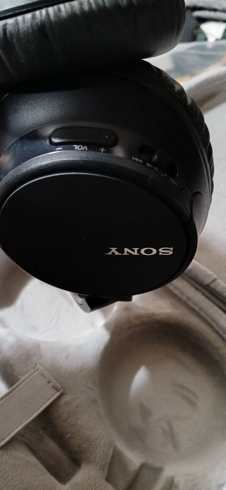Sony WH-CH700N Wireless Bluetooth NC Noise Canceling Headphones with Carry Case