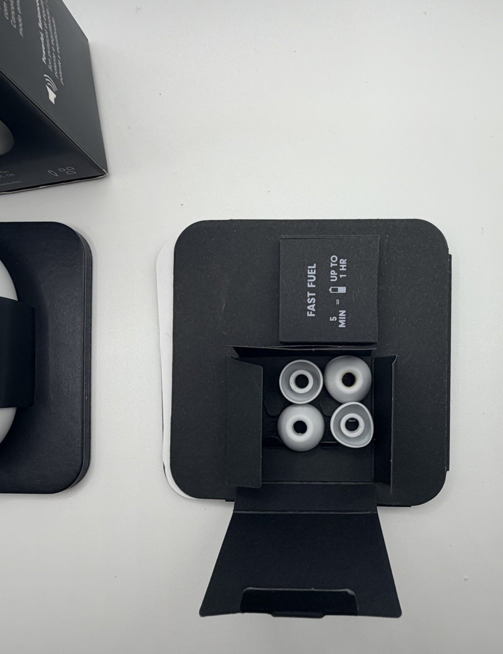 Beats Studio Buds – White