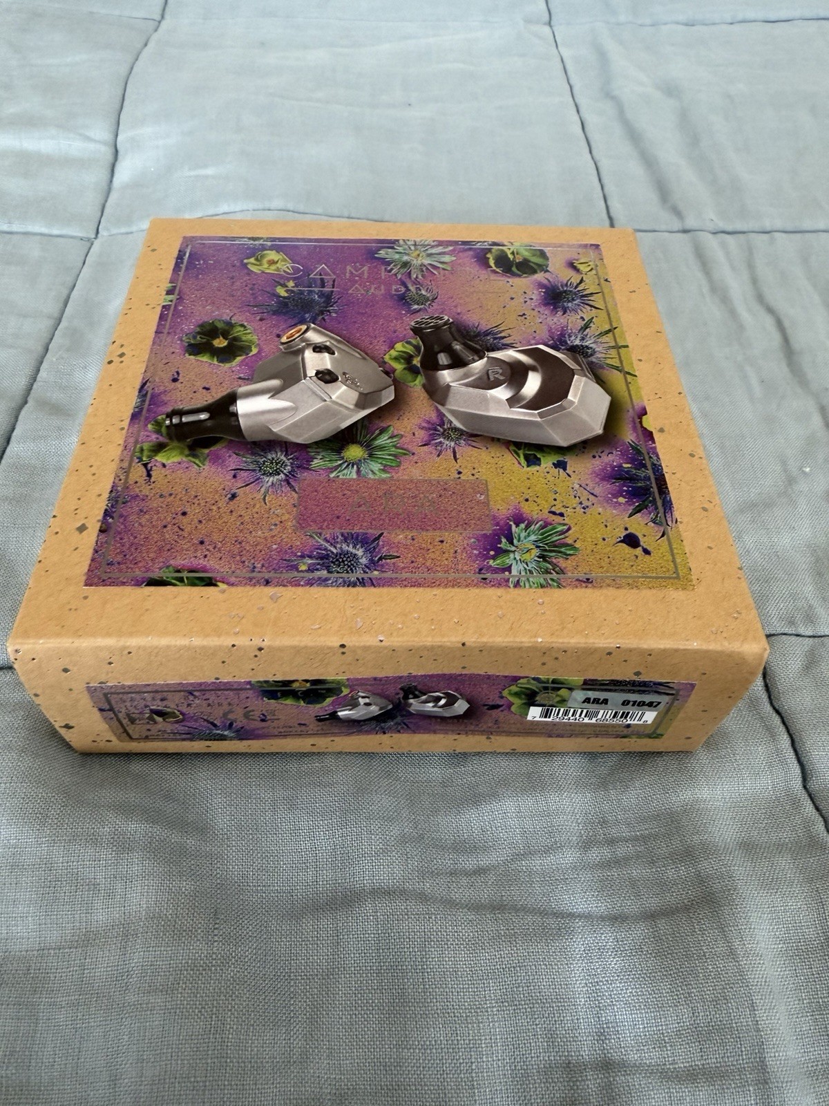 Campfire Audio Ara IEMs In Ear Monitors Earphones In Box