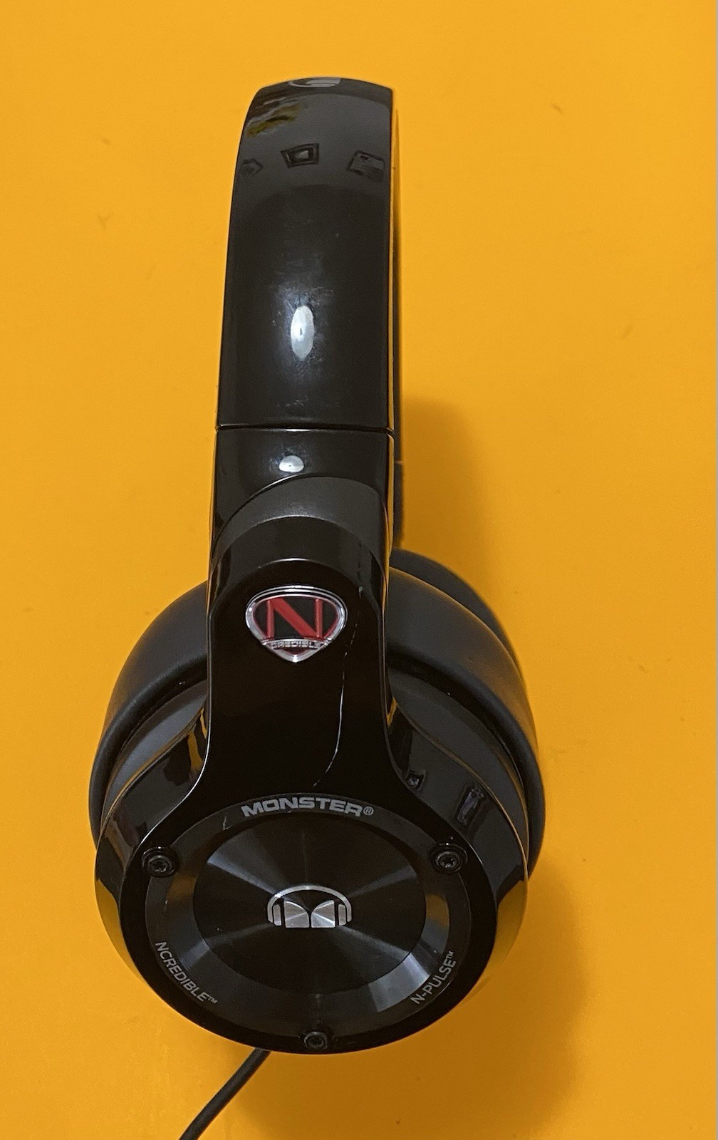 Monster NCredible N-Pulse Over-Ear Wired Headphones Black Working