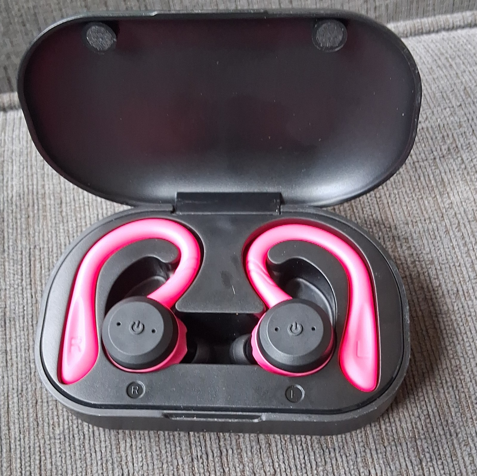 1100 Series Bluetooth True Wireless Ear-Hook In-Ear Earbuds w/ Case Pink/Black