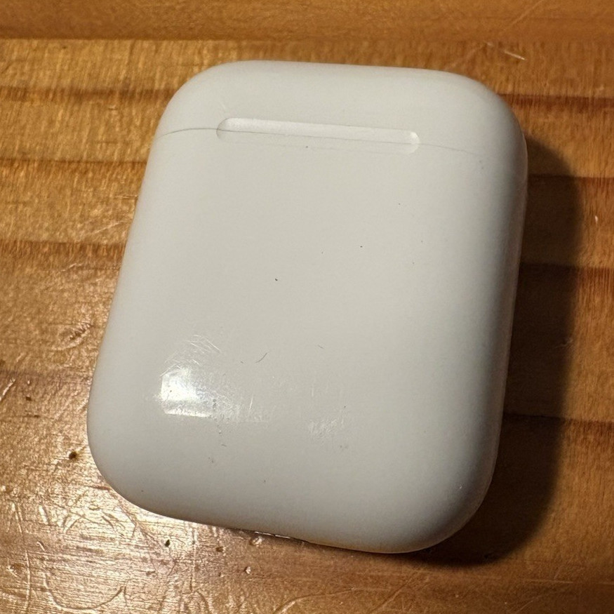 Apple AirPods 2nd Gen Wireless Earbuds w/ Charging Case, White with black case