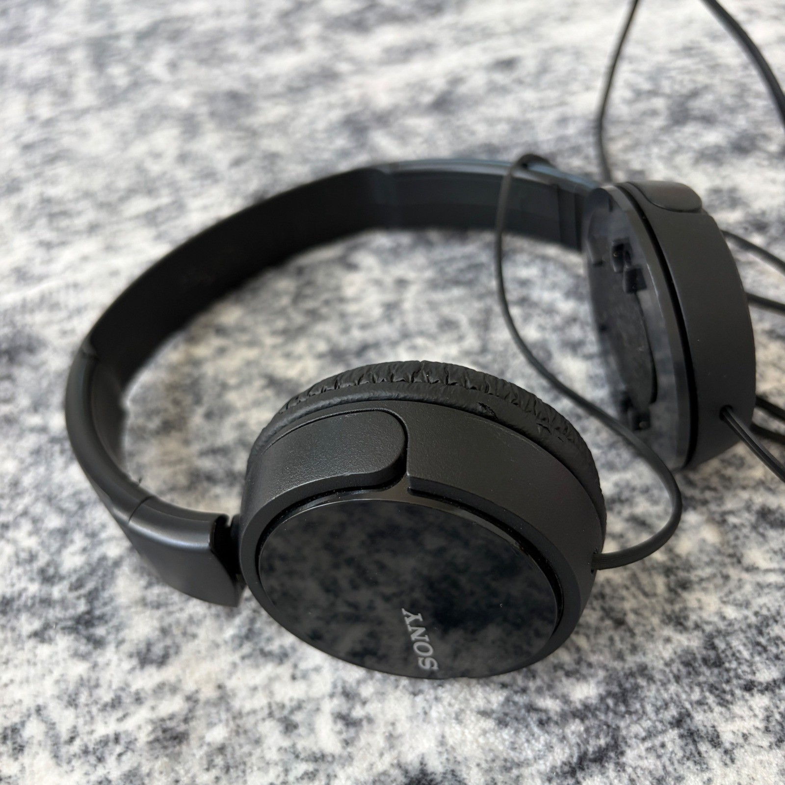 Sony 1-7-1 Wired Headphones Lot of 2 Unisex OS Black Folding On-Ear Tested Works