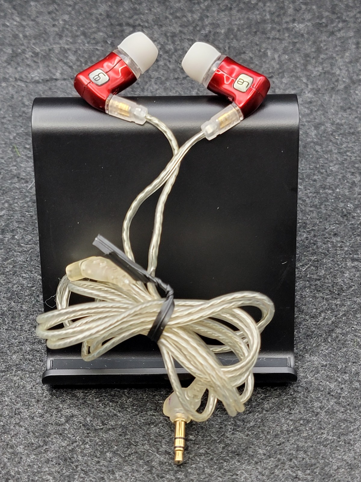 Ultimate Ears Super.fi 3 Studio Professional Earphones – Red [Tested]