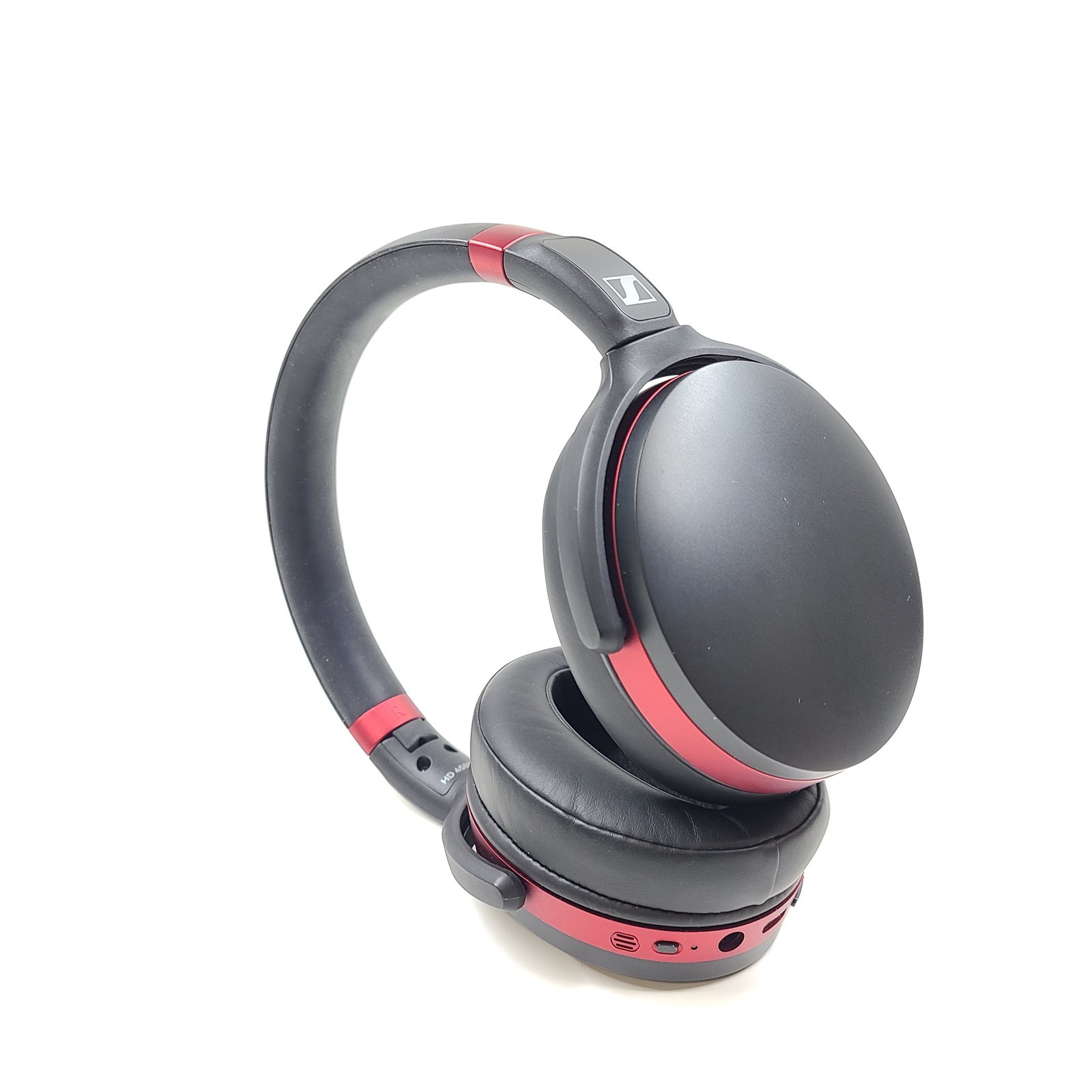 Sennheiser HD 458BT Active NC Bluetooth Wireless Headphones – Black/Red Grade A