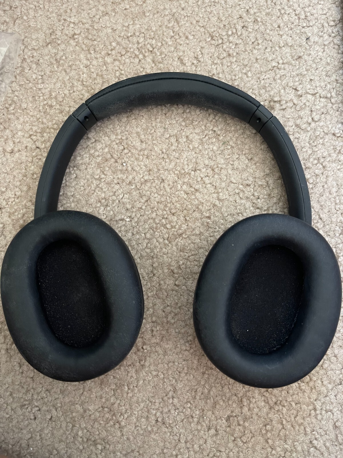 Sony WH-CH720N Lightweight Noise Canceling Wireless Headphones -BLACK WHCH720N.