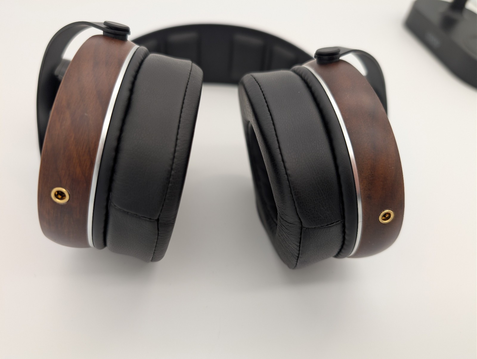 Andover PM-50 Planar Magnetic Headphones with Original Box and Extra Earpads