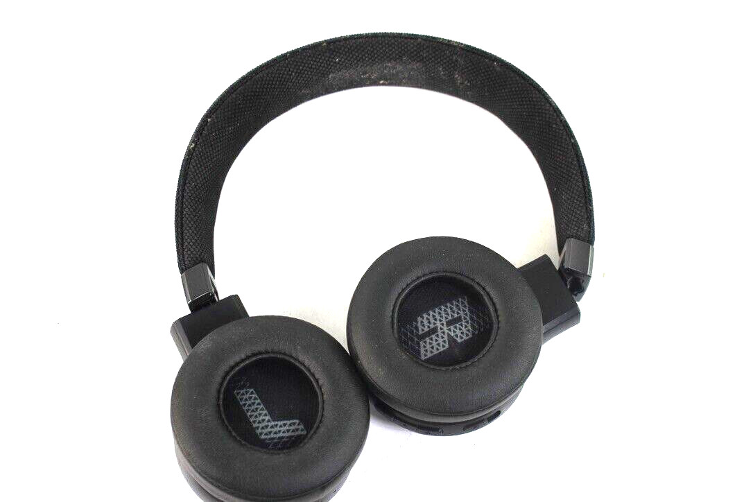 JBL LIVE460NC Wireless On-Ear Noise-Cancelling Bluetooth Headphones USED #R8684