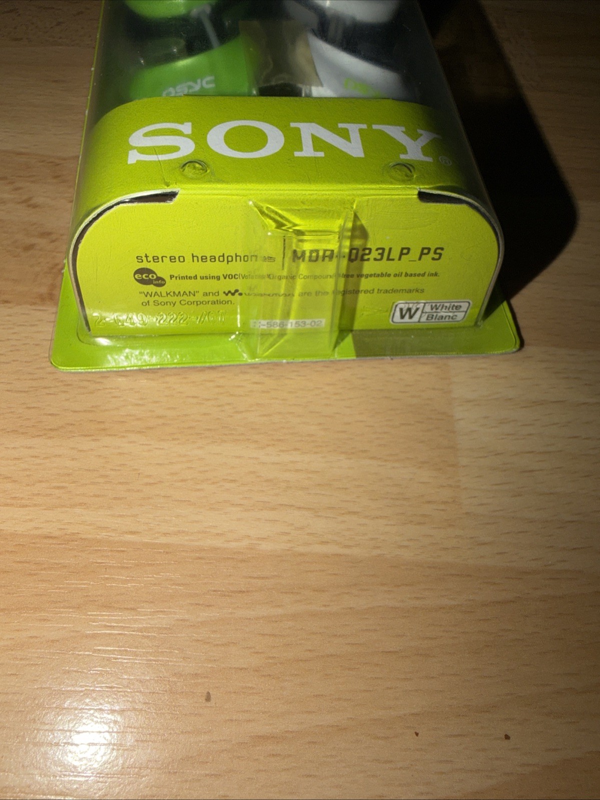 Vintage Sony PSYC Stereo Headphones MDR-Q23 PSWHI + Electric White 2005 SEALED