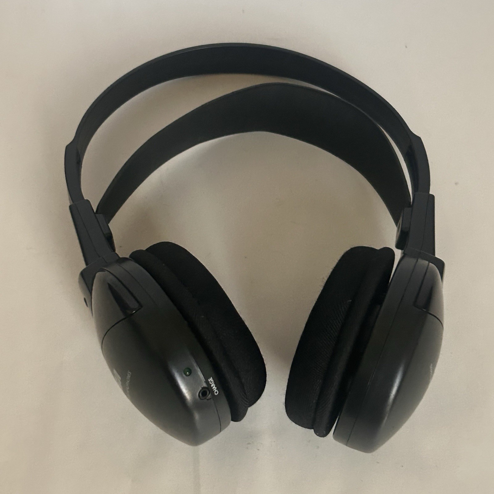 RCA Wireless Infra Red Headphones Flat Transmitter Black Box Used Good