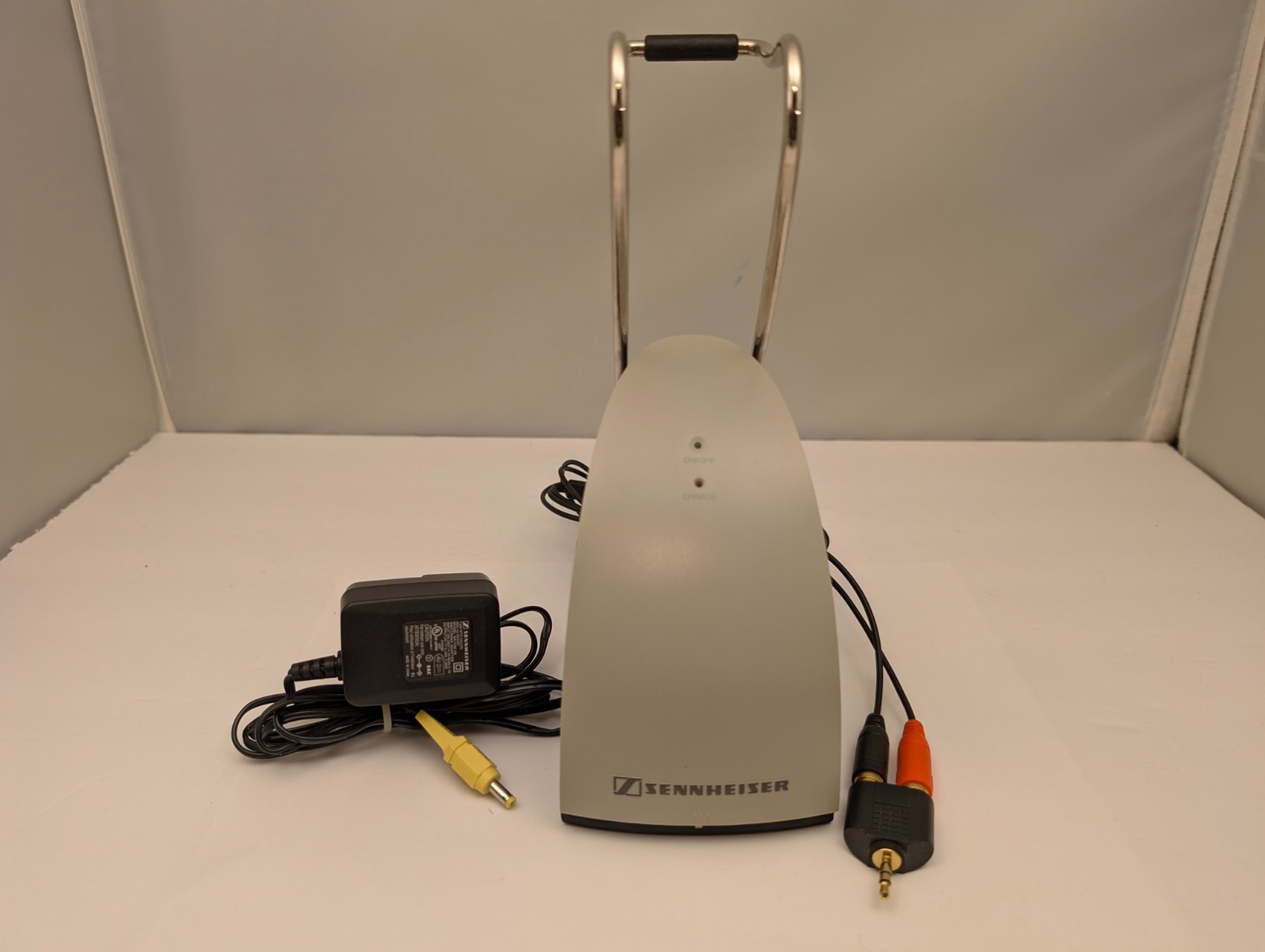 SENNHEISER Wireless Headphone System | RS 120 | HDR 120 Headphones + TR 120 Xmit