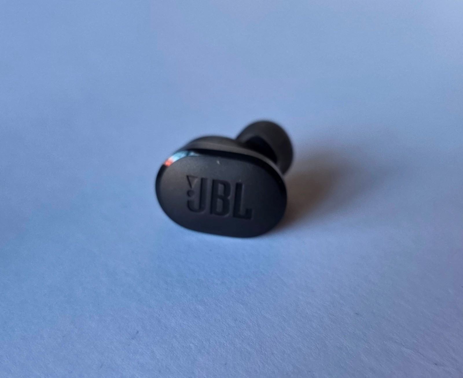 Unused OEM Black JBL Tune Buds True Wireless RIGHT SIDE ONLY Earbud in Bulk Pkg
