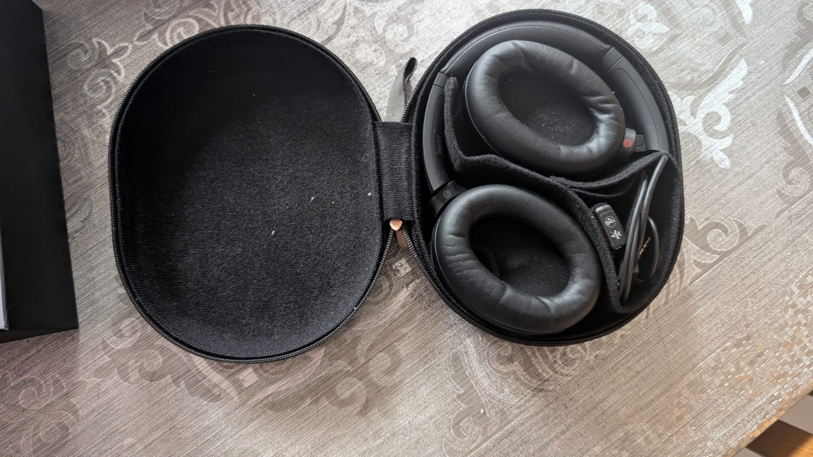 Sony WH-1000XM4 Bluetooth Noise Cancelling Headphones – Black
