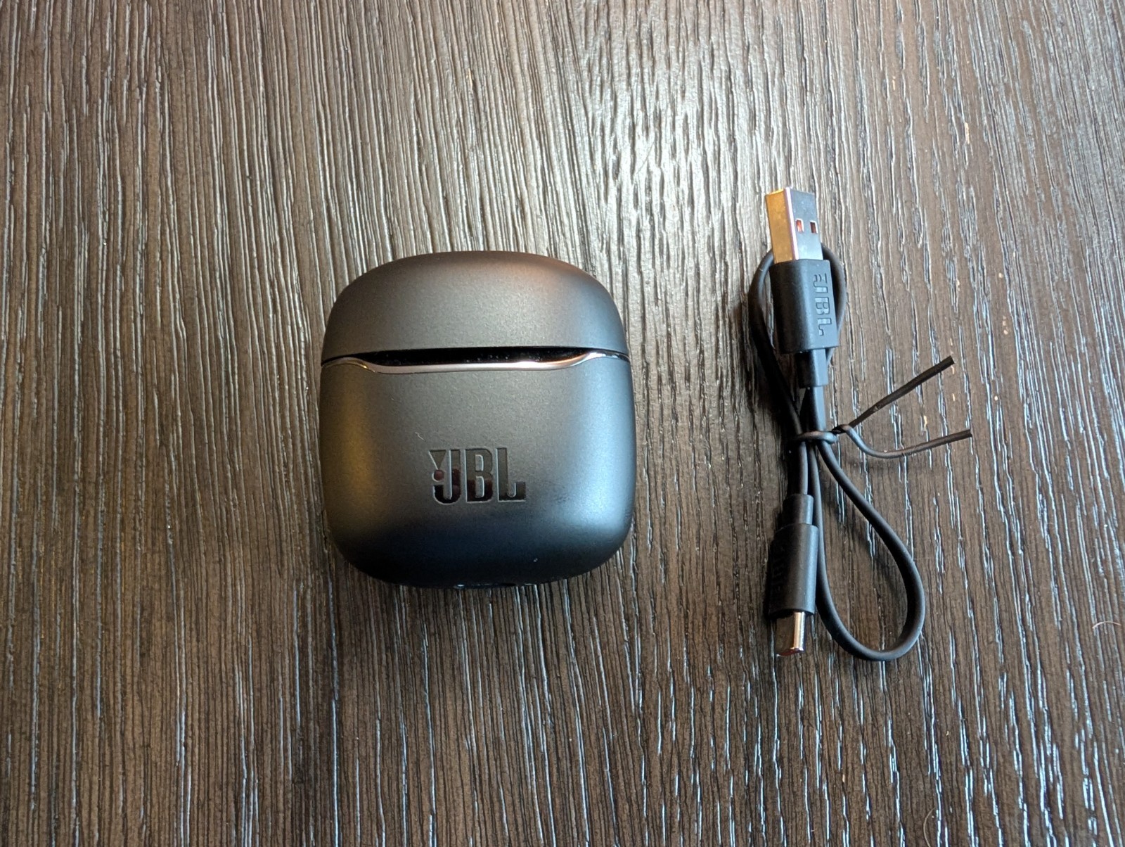 JBL Tour Pro+ TWS, True wireless noise-cancelling earbuds Black