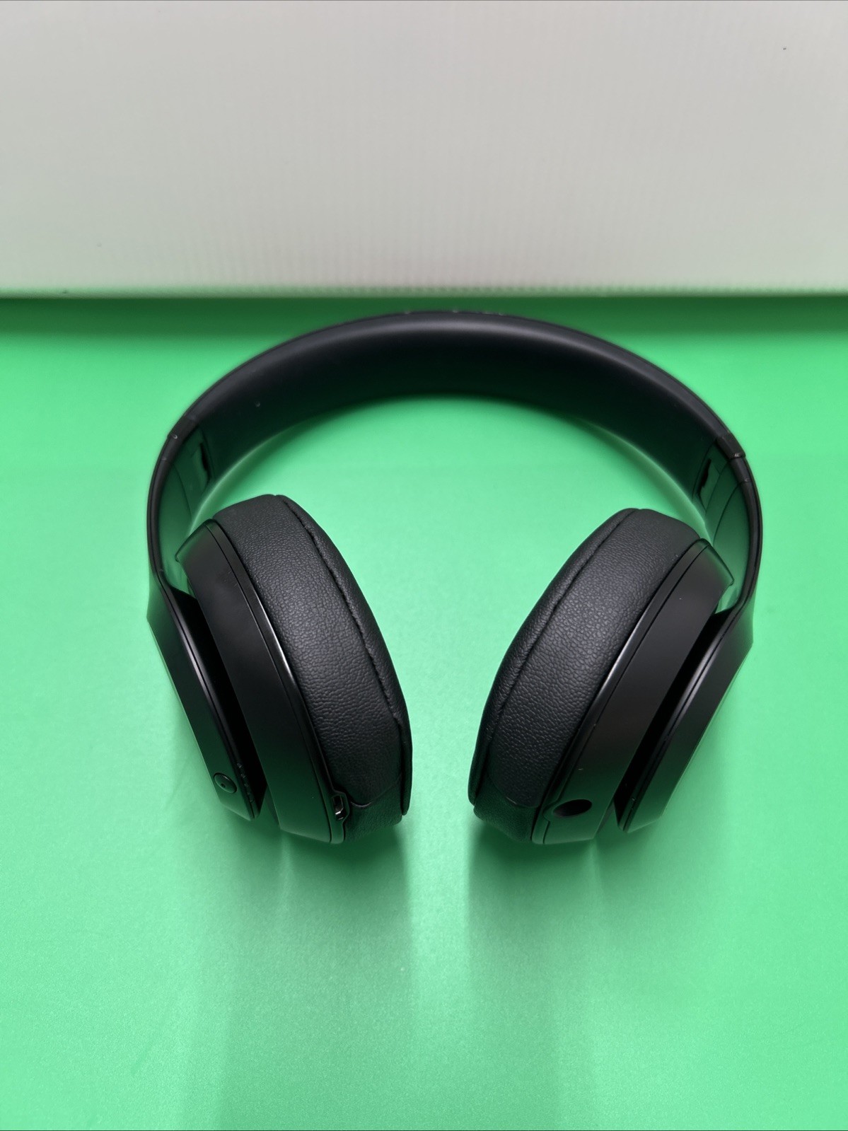 Beats Studio3 Wireless Bluetooth Noise Cancelling Headphones – Black (#10)