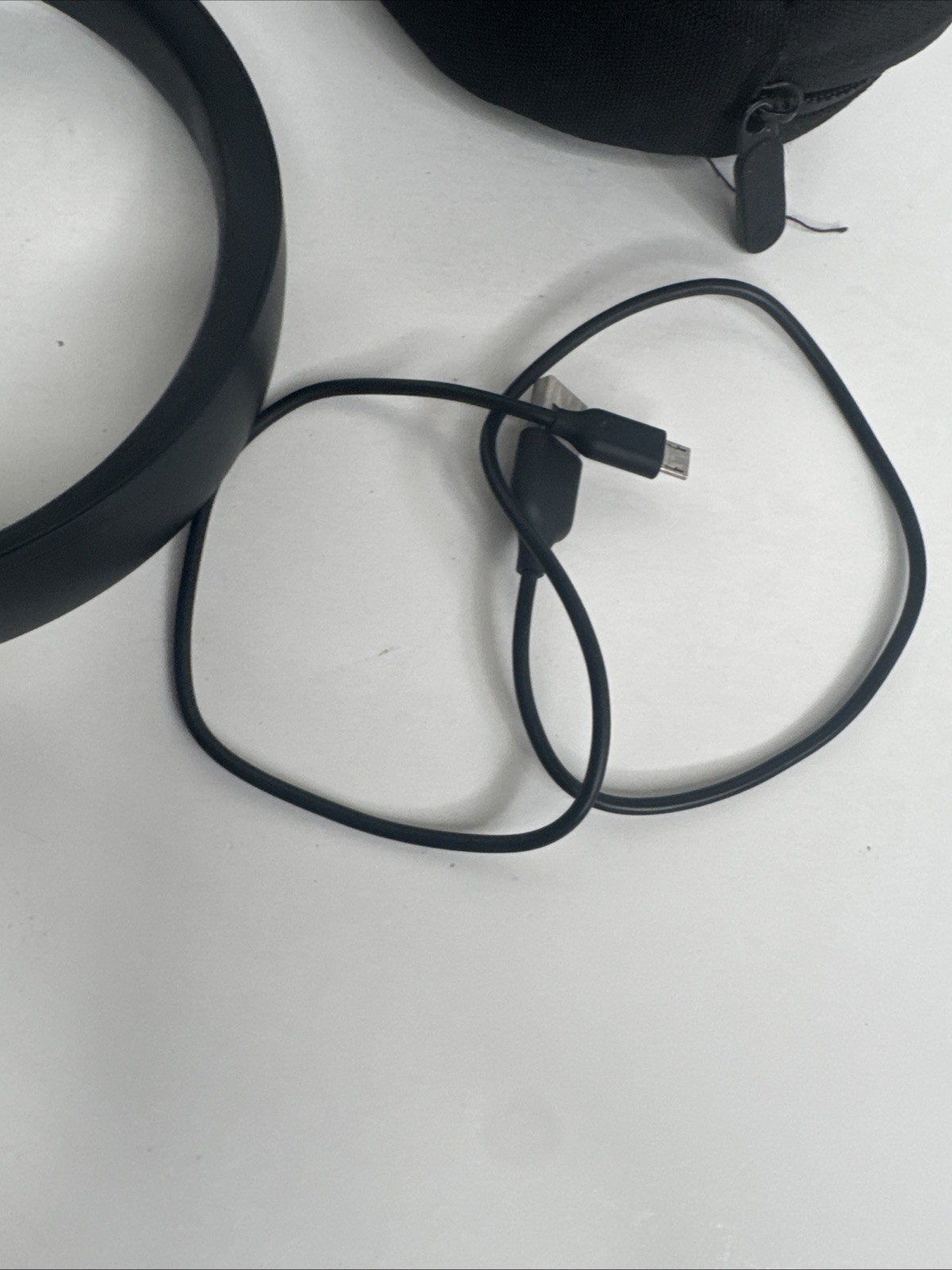 Beats by Dr. Dre Solo3 Wireless Over the Ear Headphone – Matte Black (A1796)
