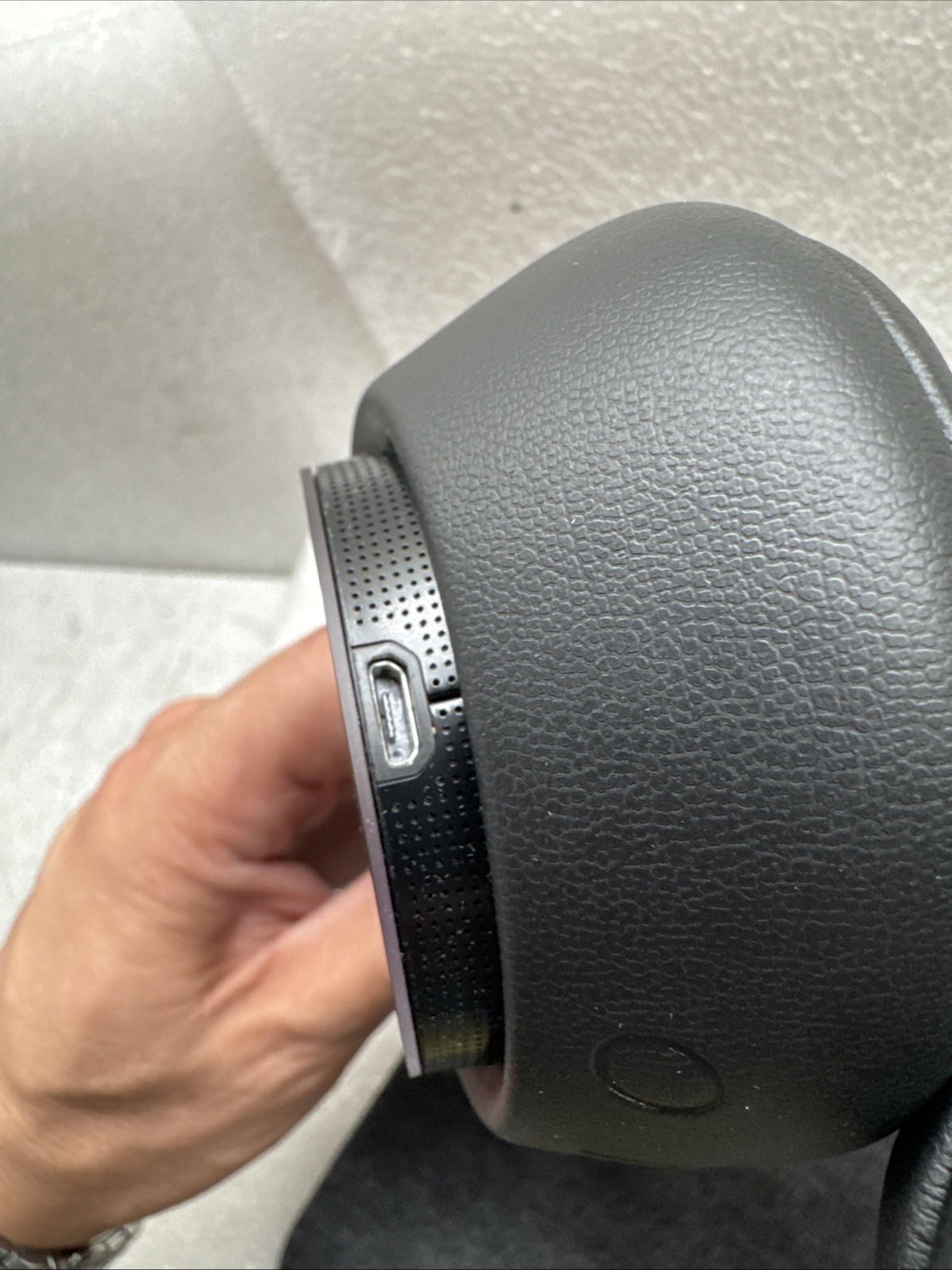 Used Dolby Dimension Wireless Headphones – Active Noise Cancellation Grade A