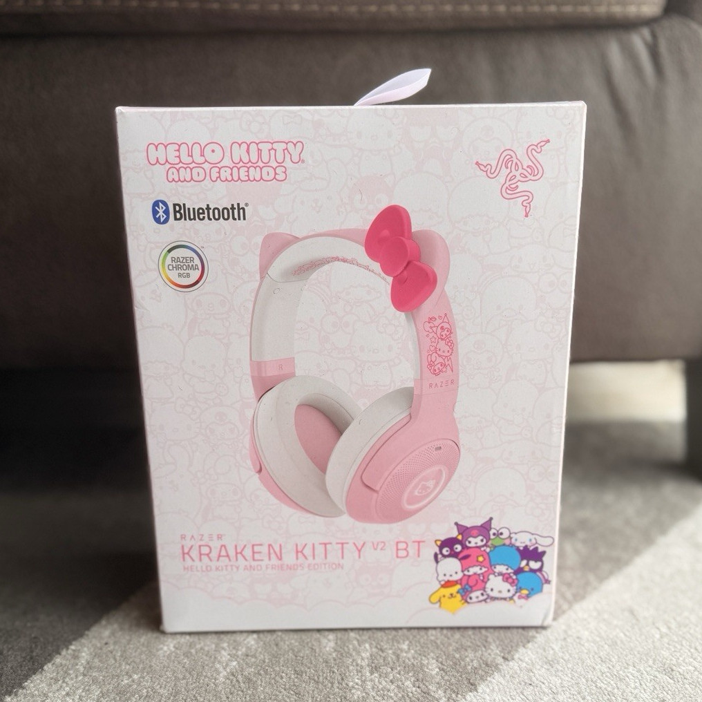 Razer Kraken Kitty V2 BT Hello Kitty & Friends Pink/White Bluetooth Chroma RGB