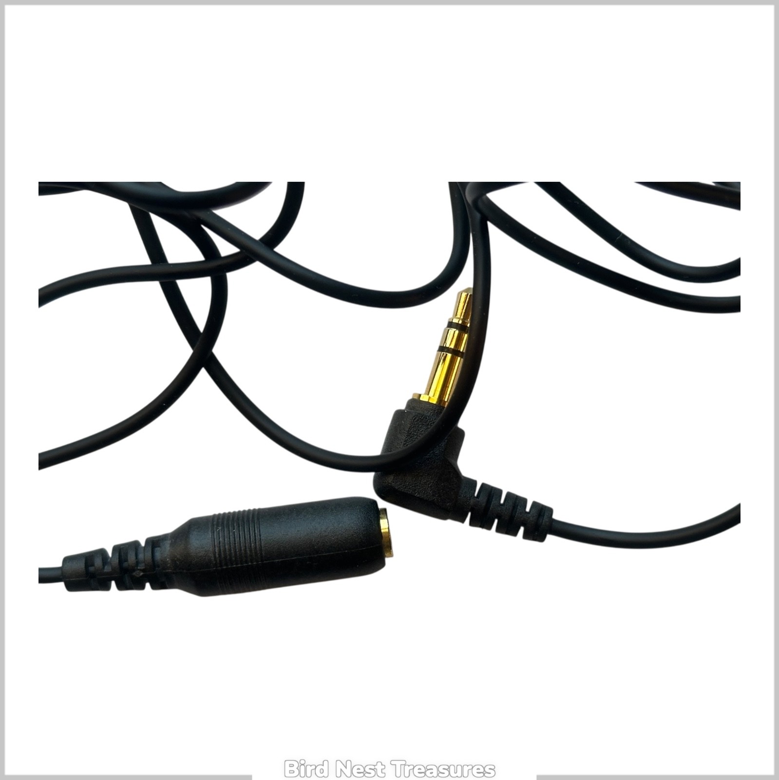 Bose QuietComfort 2 ACOUSTIC NOISE CANCELLING HEADPHONES 38233 – Case & Adapters