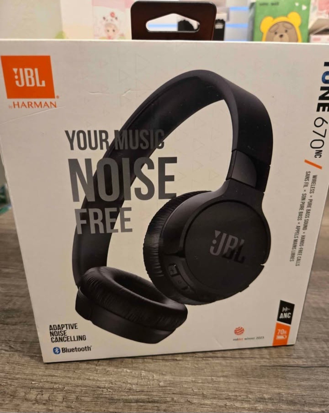 JBL Tune 670NC Bluetooth Wireless On-Ear Noise-Cancelling Headphones, Black