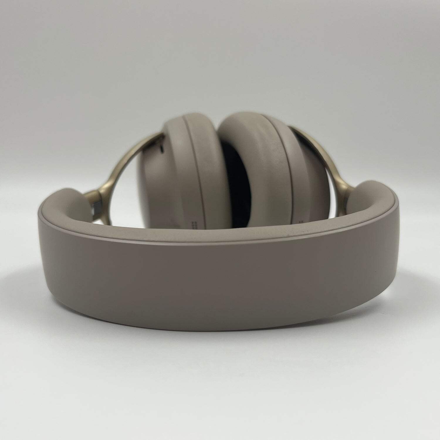 Bose QuietComfort Ultra Over-Ear Noise Cancelling Bluetooth Headphones Sandstone