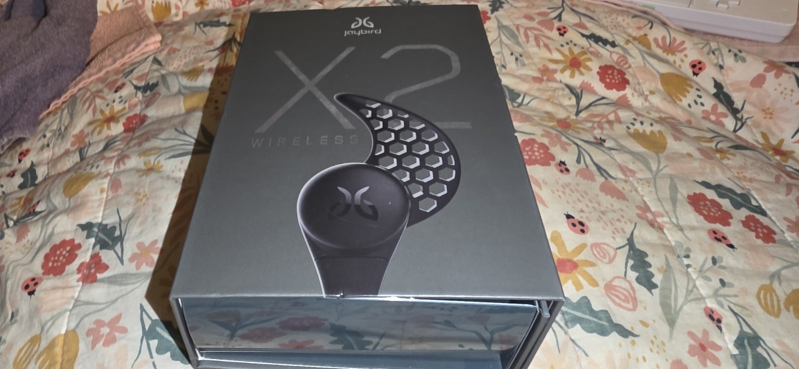 Jaybird X2 In-Ear Only Wireless Headphones – Midnight Black