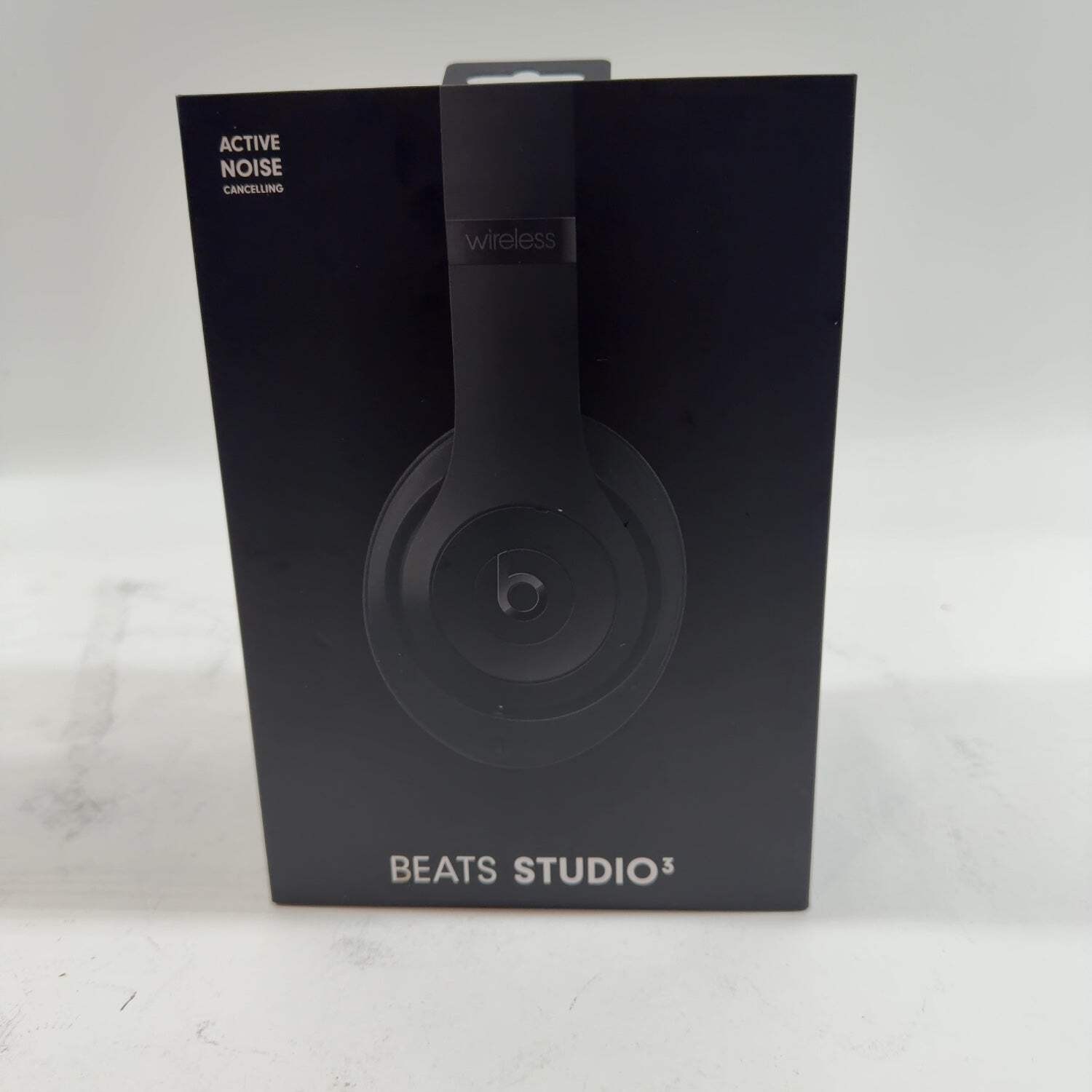 Beats Studio3 Wireless On-Ear Bluetooth Headphones Black MX3X2LL/A