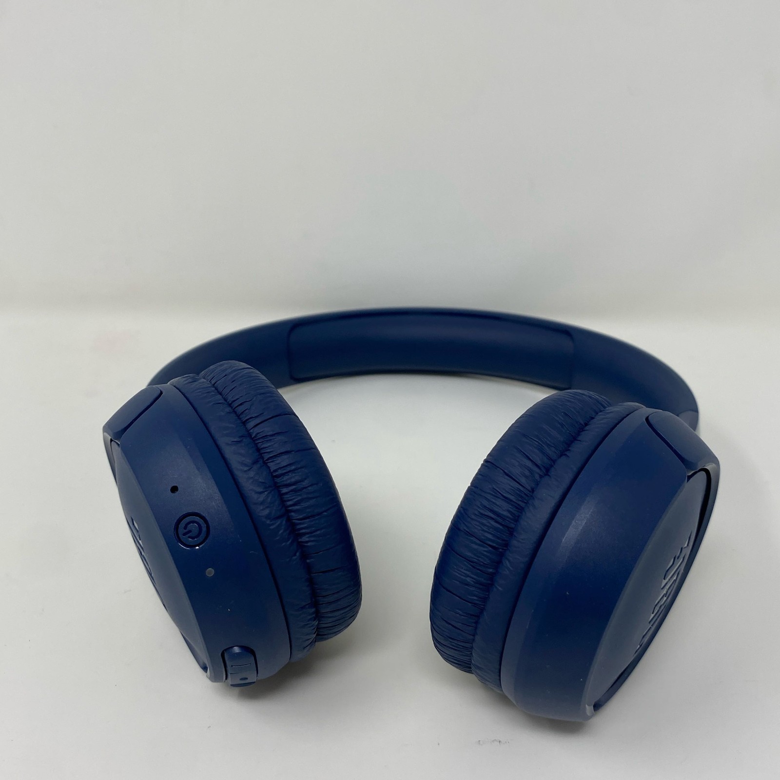 JBL Tune 520BT Bluetooth On-Ear Headphones – Blue 57h Battery