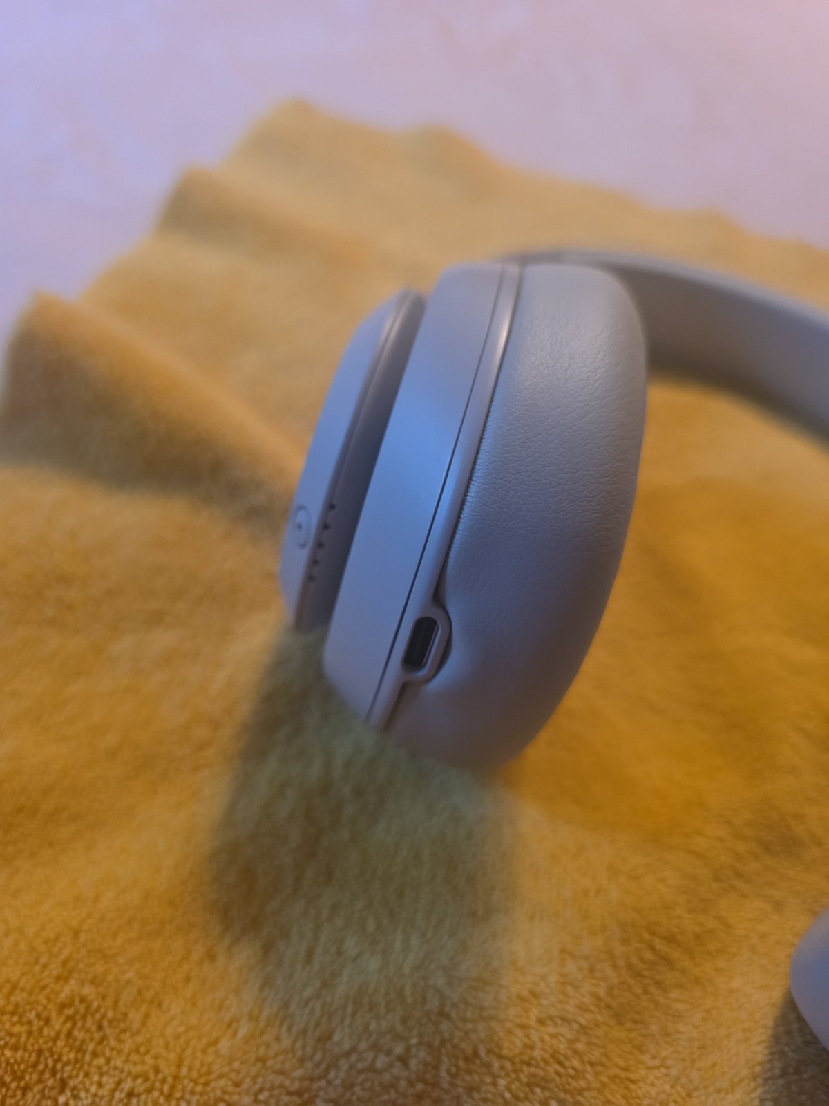 Beats by Dr. Dre Studio Pro Over-the-Ear Wireless Headphones – Sandstone…