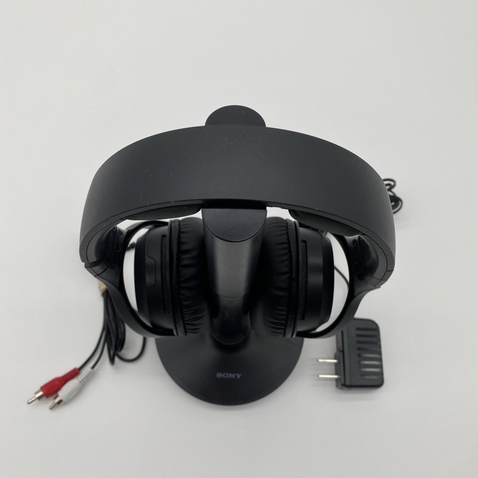 Sony WH-RF400R Over the Ear Headset w/ TMR-RF400 Charging Base Tested Working