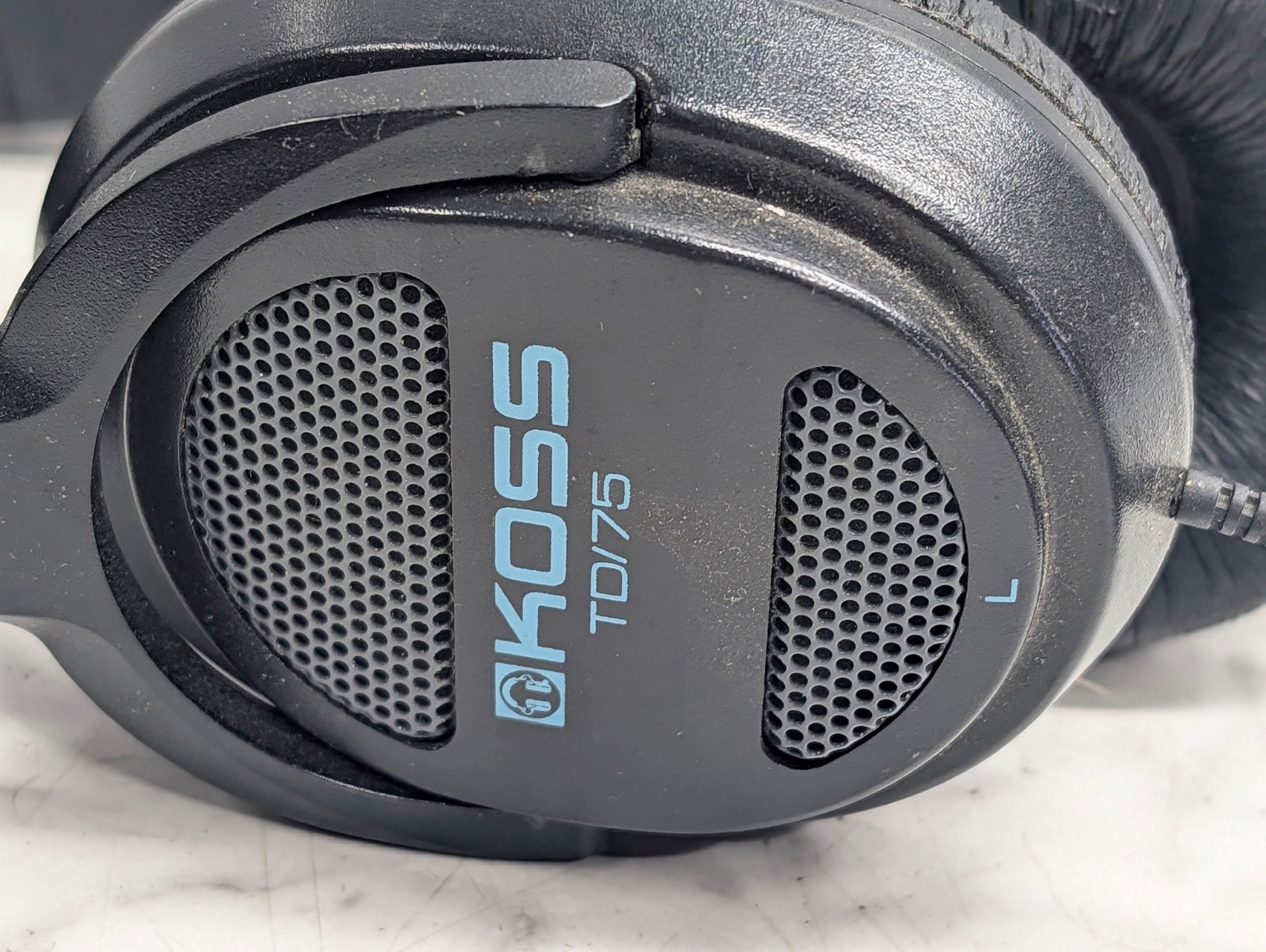 Koss TD/75 Stereo Headphones Over Ear Wired 3.5mm w/ Volume Control Black