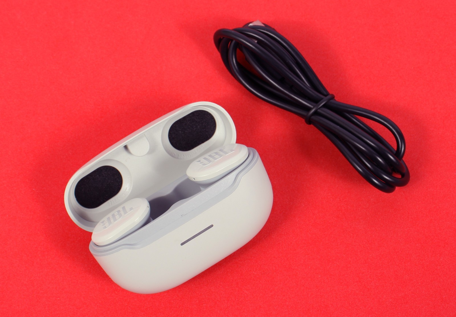 JBL Endurance Race TWS True Wireless In-Ear Sport Headphones – White / Gray