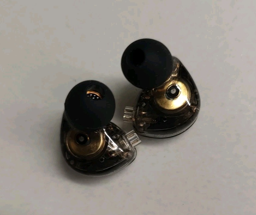 KZ ZS10 Pro, Linsoul 4BA+1DD 5 Driver in-Ear HiFi Earphones w/ Mic, Stone black