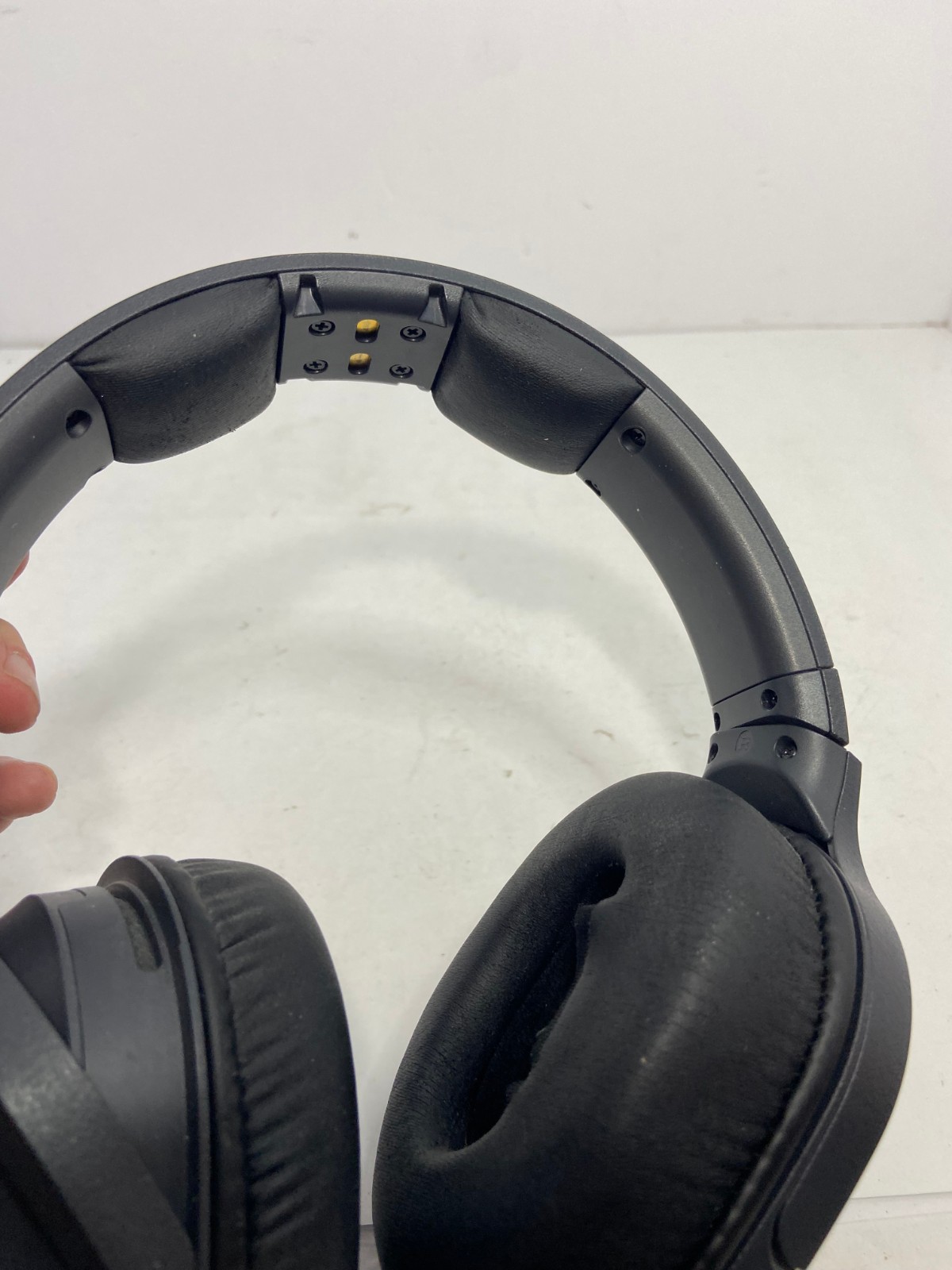 Sony WH-RF400 Wireless Over-Ear Headphones w/RF Stereo/TV Transmitter No Charger