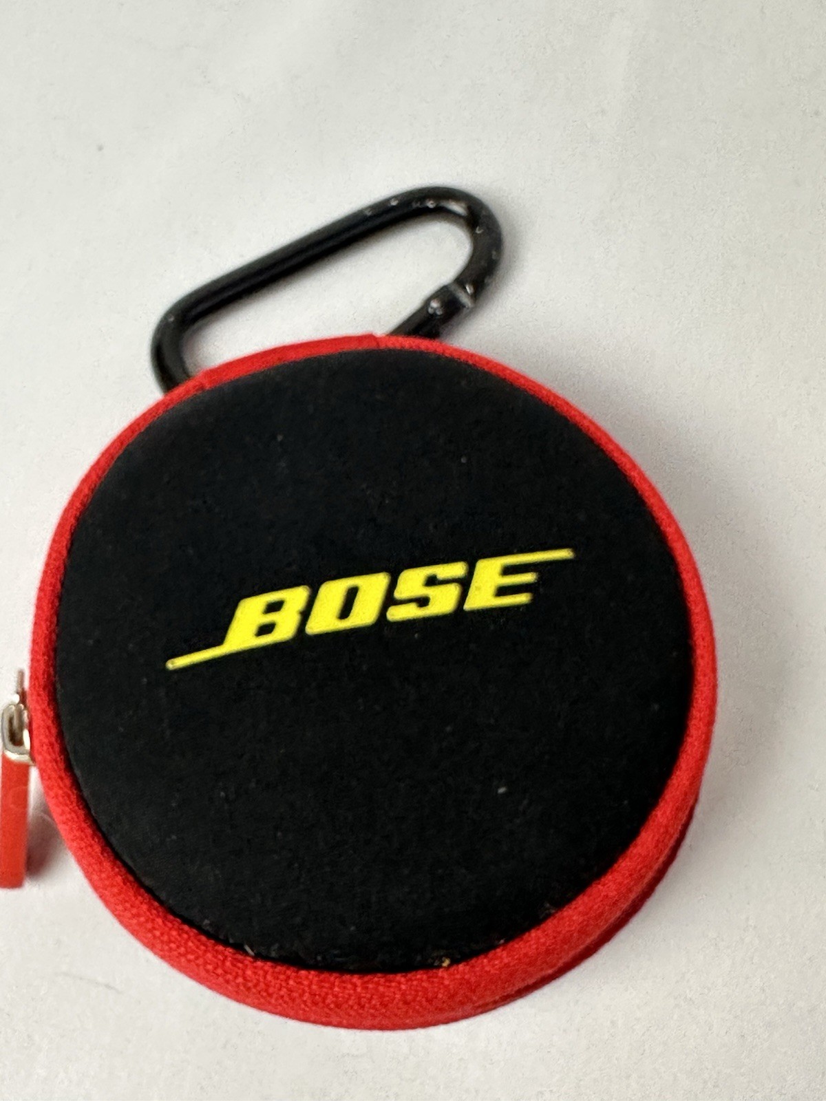 Bose Soundtrue In Ear WIRED Earphones Earbuds Red & Black with Case