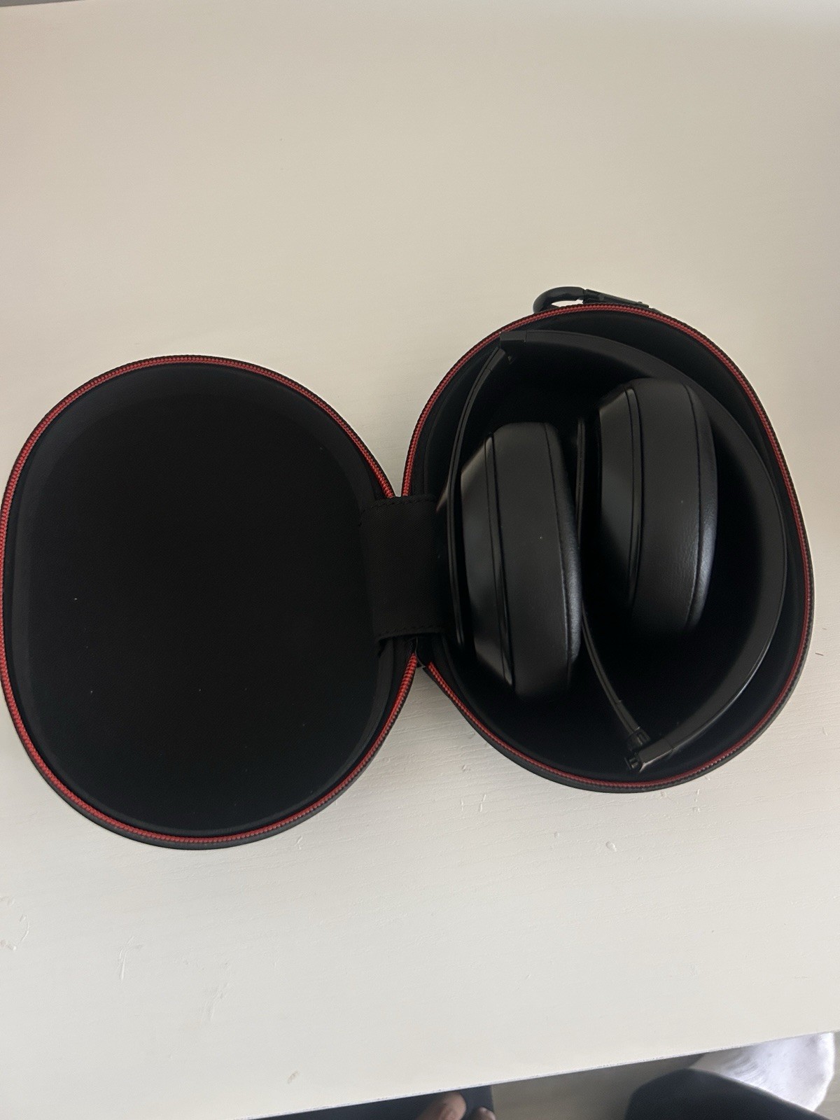 Beats by Dr. Dre Studio3 Over the Ear Wireless Headphones – Black