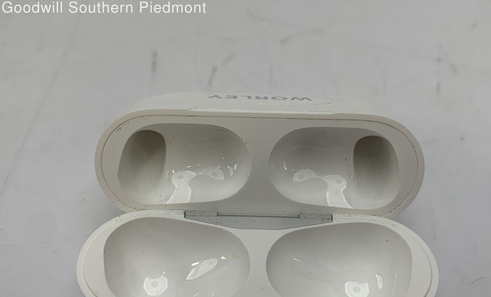Apple AirPods Pro 1 Wireless Earbuds – Tested
