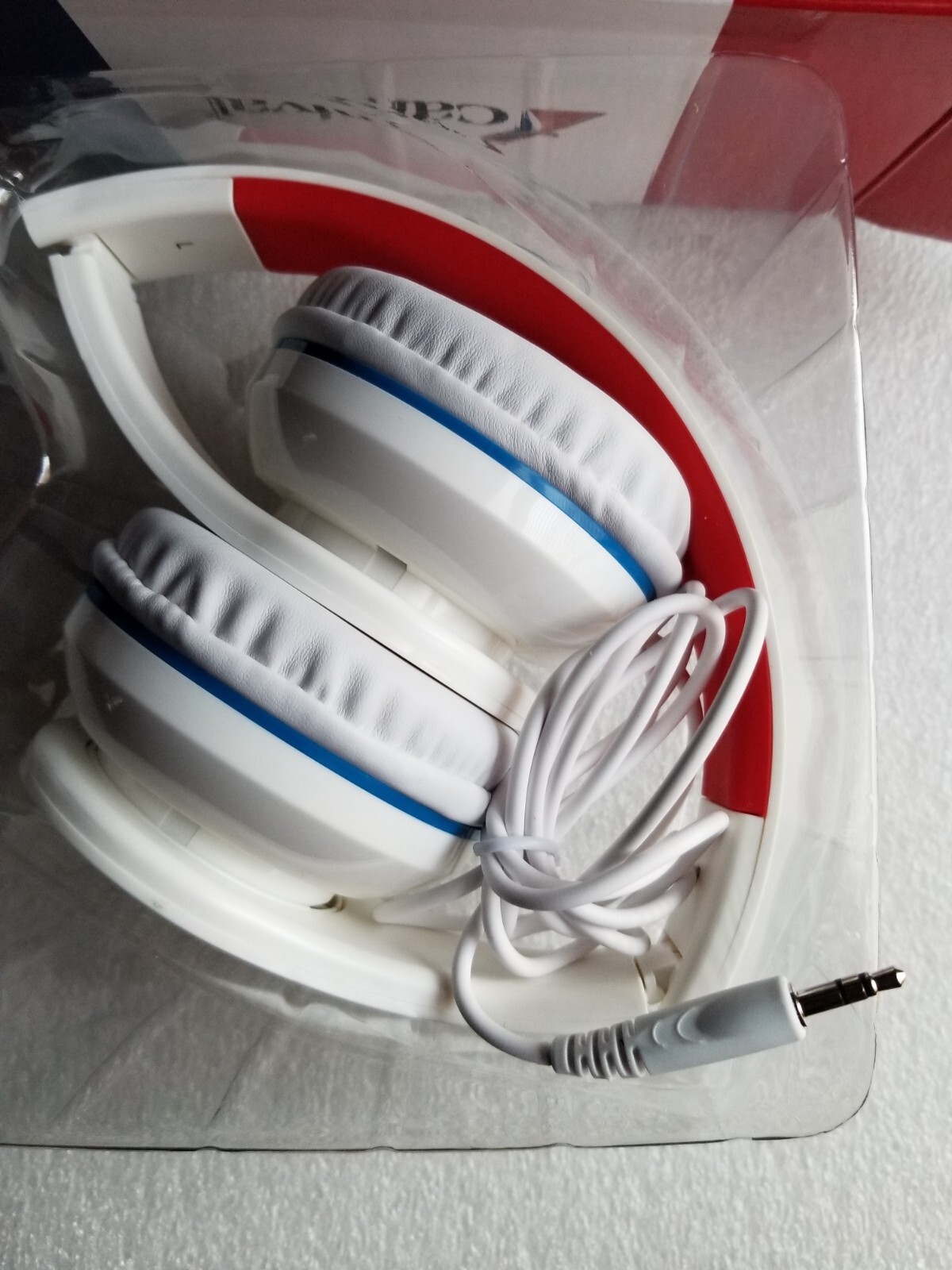 New Carnival Cruise Over Ear Noise Canceling Headphones 4.25 Foot Cable