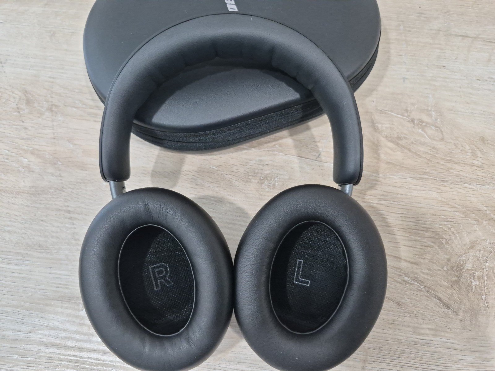 Bose QuietComfort Ultra Wireless Noice Cancelling Over-Ear Headphones – Black