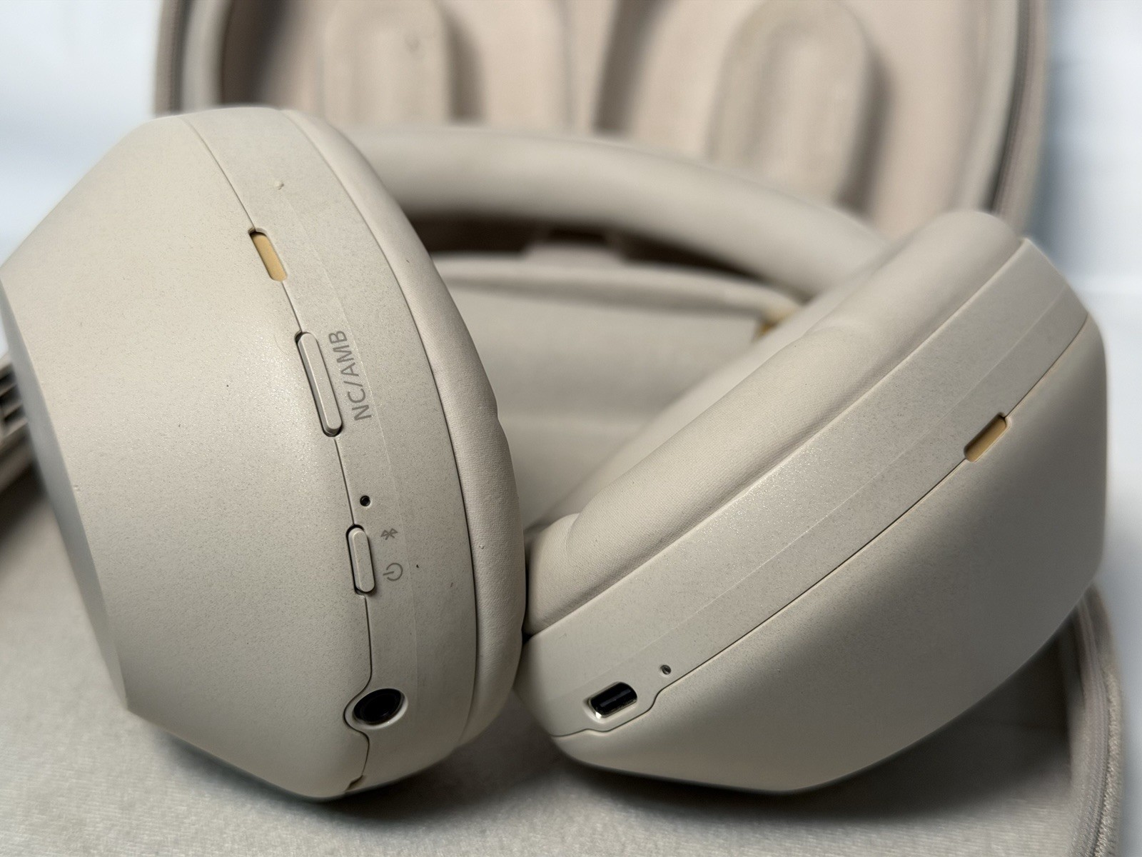 Sony WH-1000XM5 Wireless Noise Cancelling Headphones