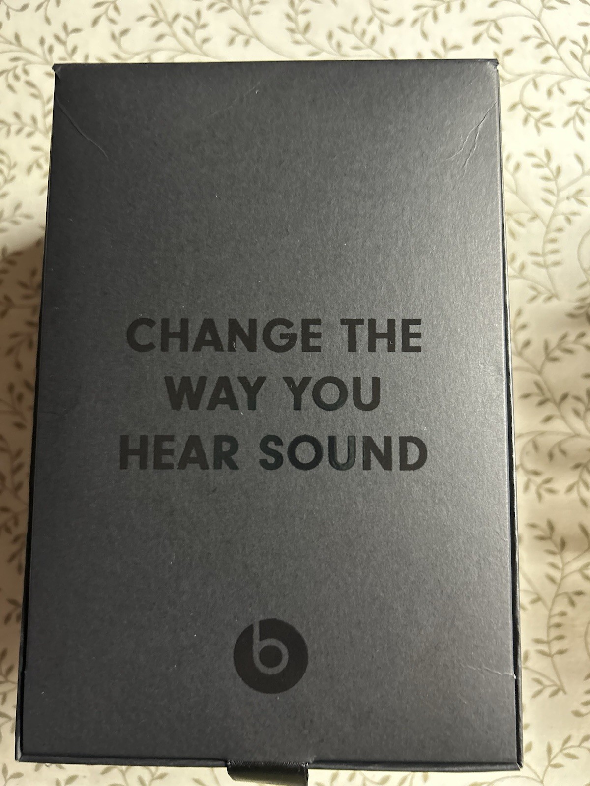 Beats Solo 3 Wireless Bluetooth Wired Over-the-Ear Headphones Silver