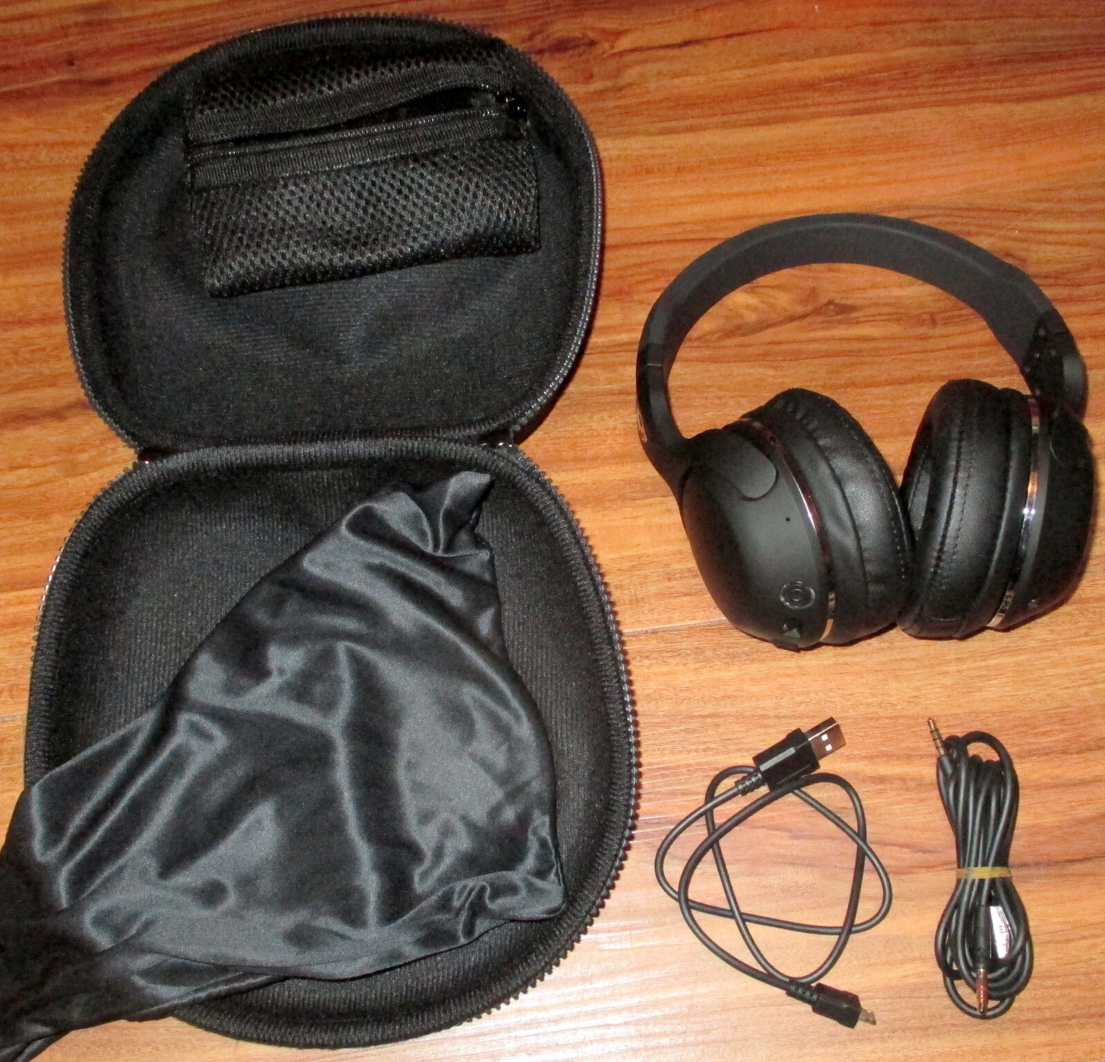 Skullcandy Wireless Headphones