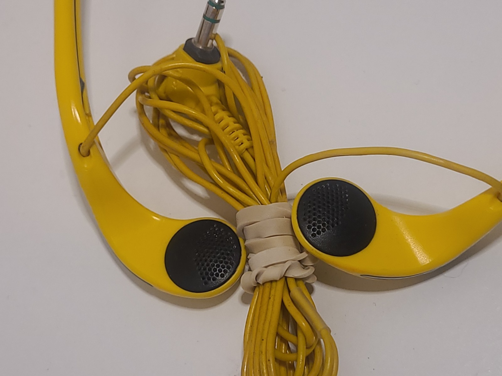 Sony MDR-W14 Yellow Black Wired Walkman Stereo Audio In-The-Ear Headphones