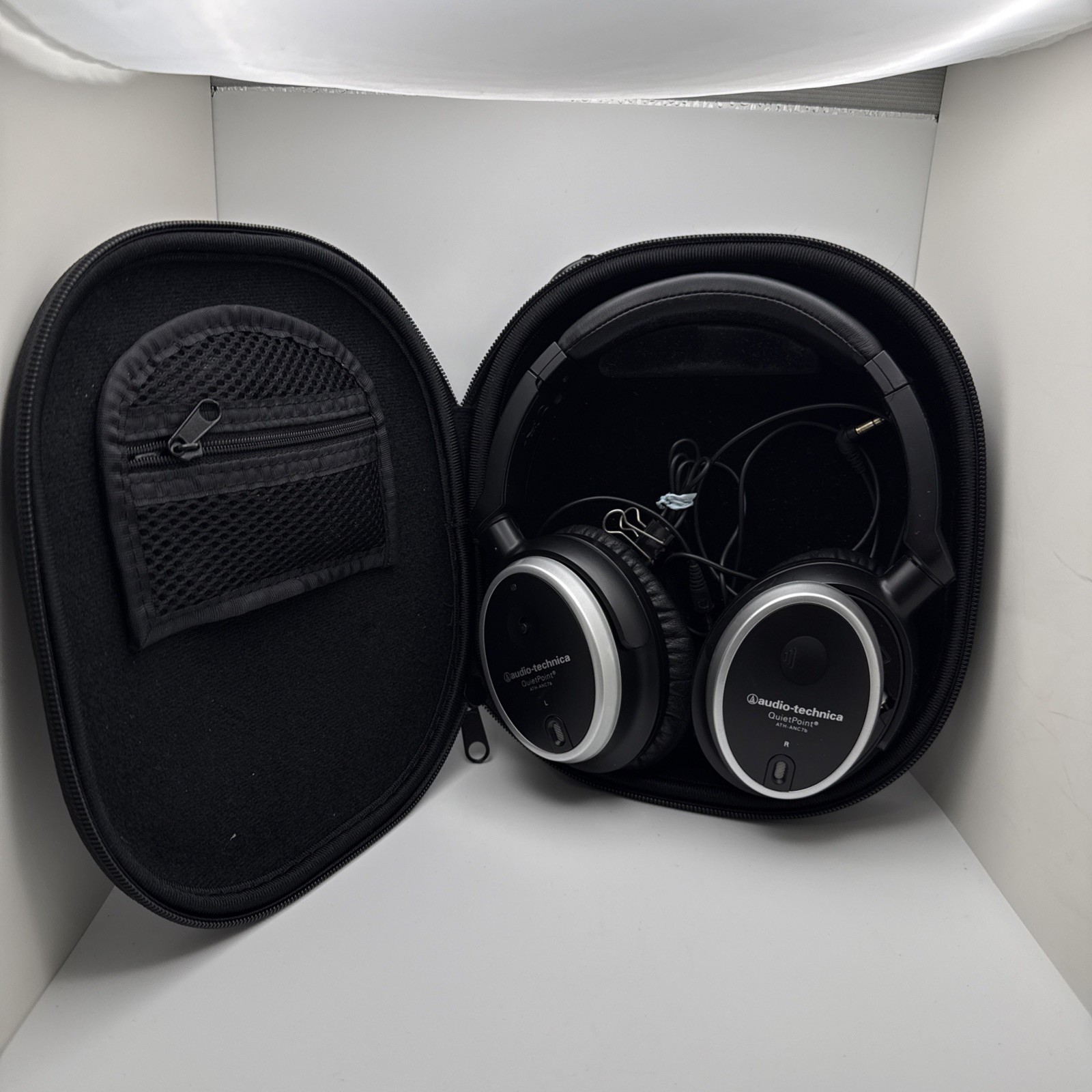 Audio-technica Ath Anc7b Quietpoint Active Noise Canceling Headphones