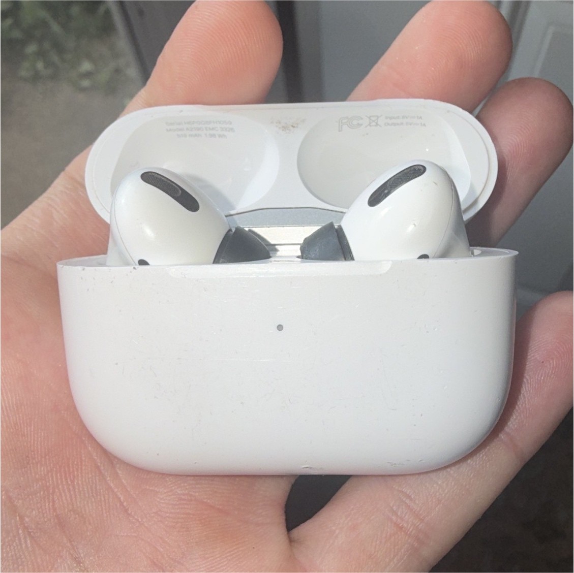 Apple AirPods Pro In-Ear Wireless Bluetooth Earbuds w/ Charging Case, White