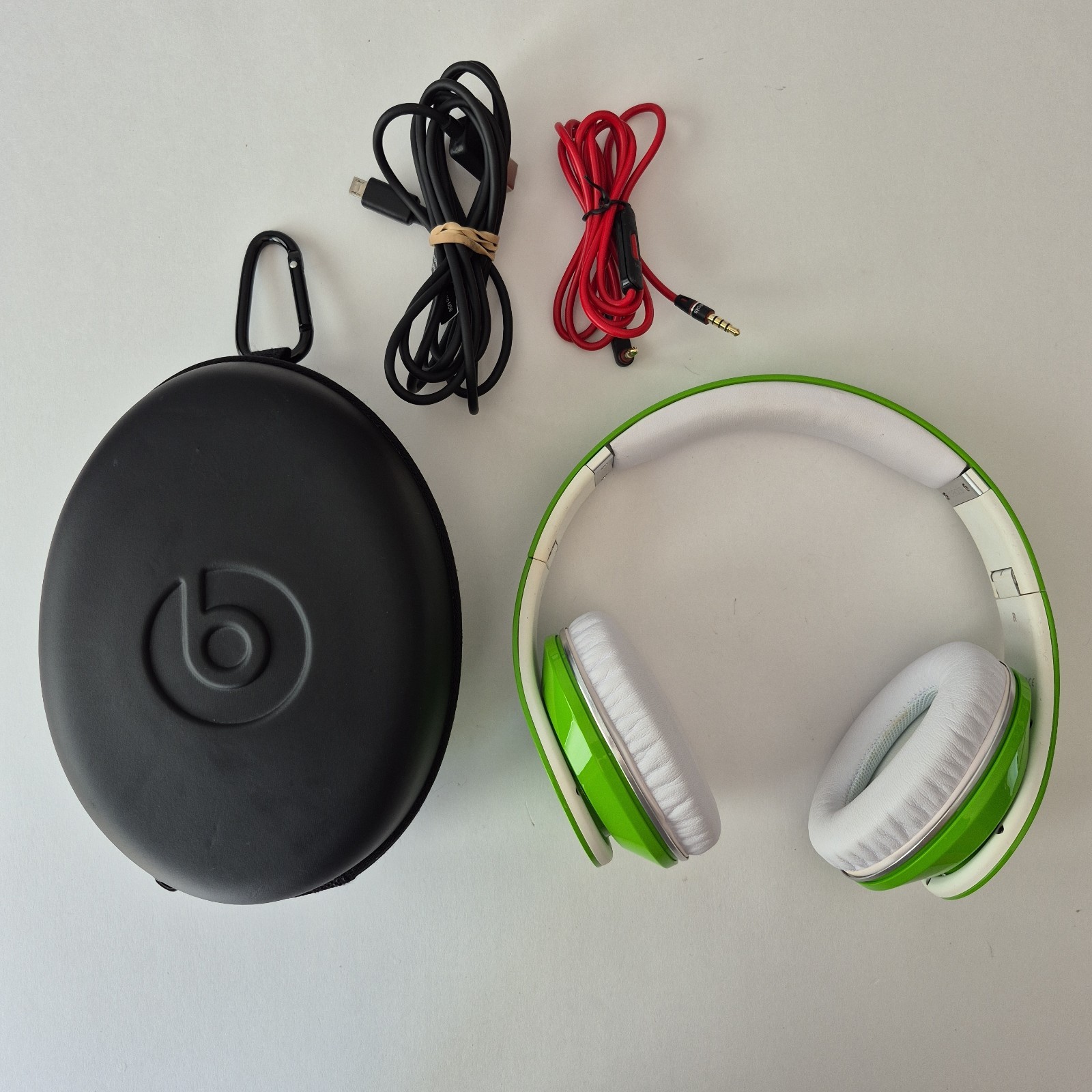 Dr. Dre Beats Studio Green Wired Headphones with Cords Zipper Case Tested Works